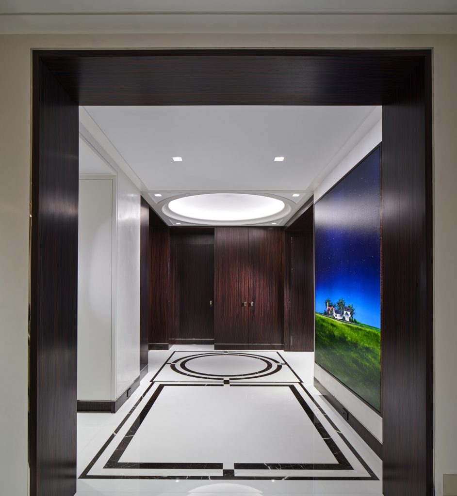 View of Fifth Avenue Contemporary 9