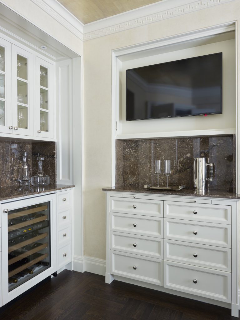 View of Park Avenue Post-War Classical 14