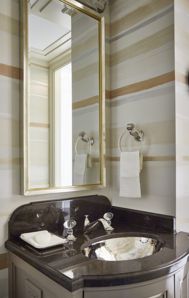 View of Park Avenue Post-War Classical 7