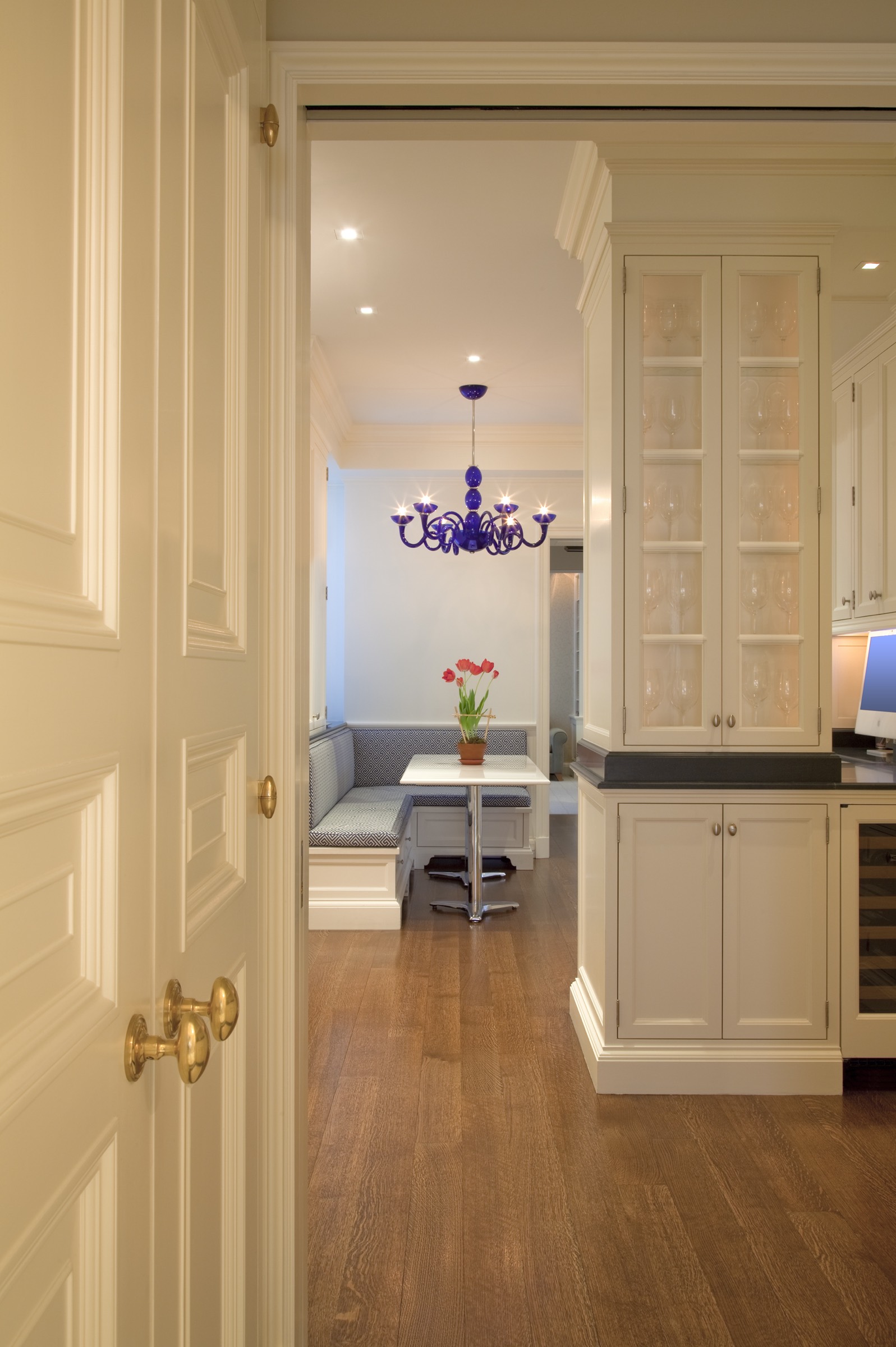 Classic Park Avenue Apartment - Vella Interiors