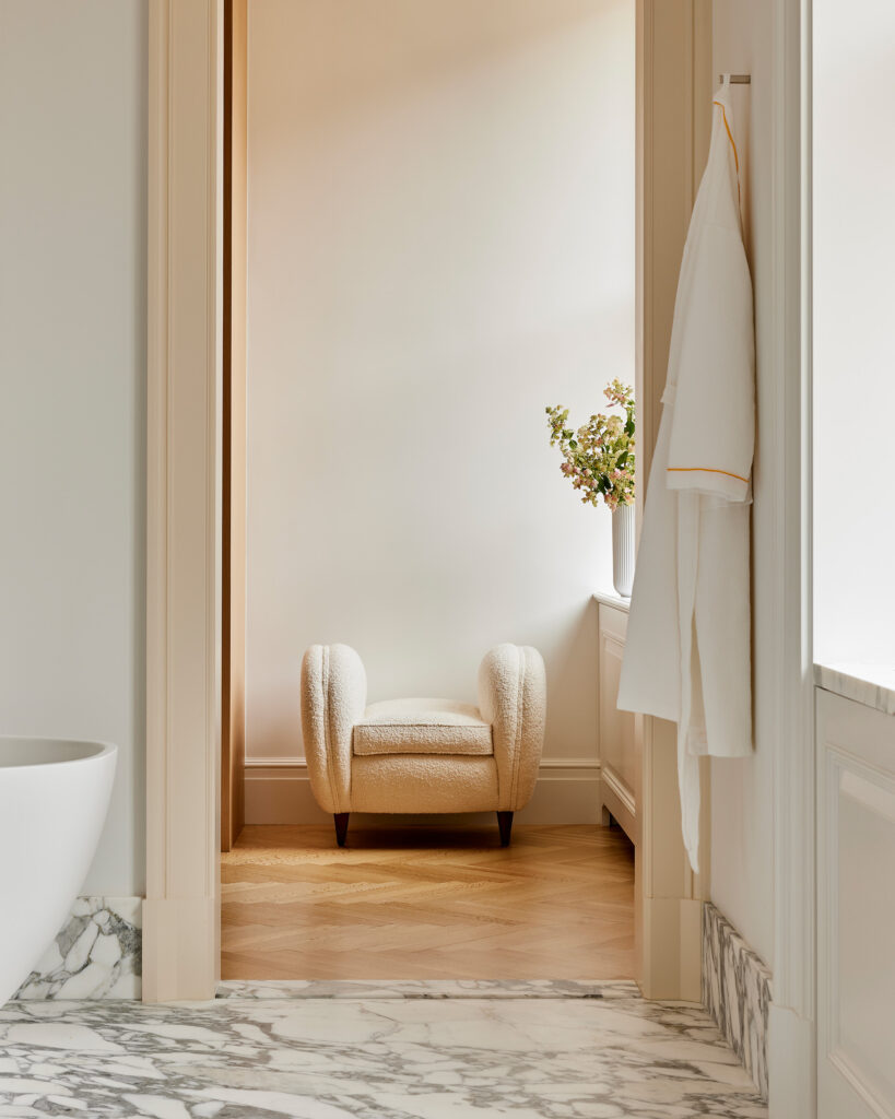 View of Refined Park Avenue 18